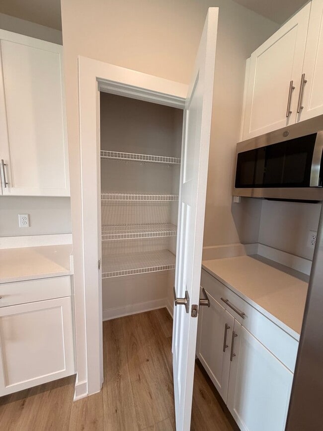 Building Photo - Available Now in Smyrna! **4 Bedrooms | 2.5 Bathrooms | Office/Flex Room | 2-Car Garage**