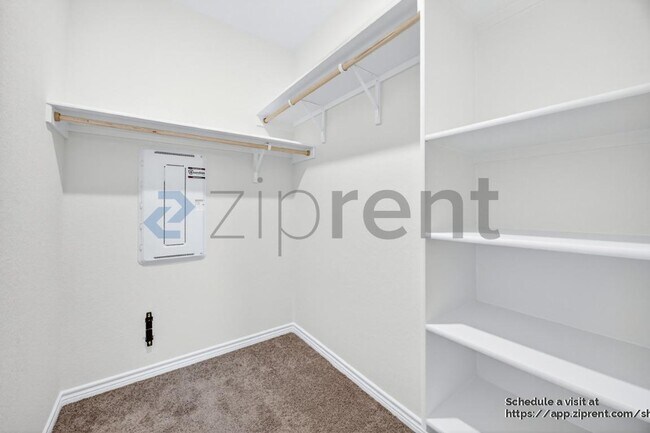 Building Photo - 7715 Canyon Wren Pk