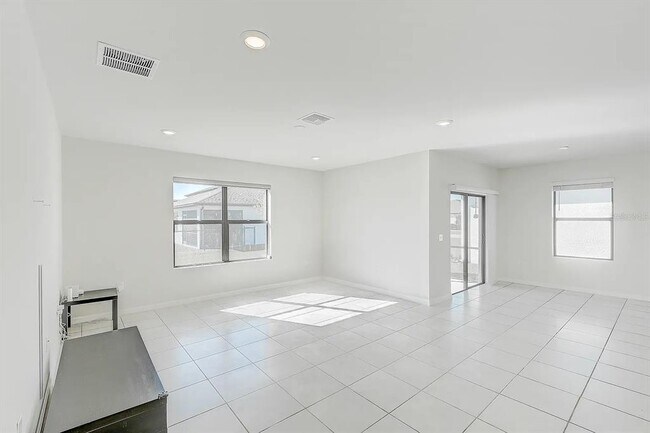 Building Photo - 10820 Marlberry Way