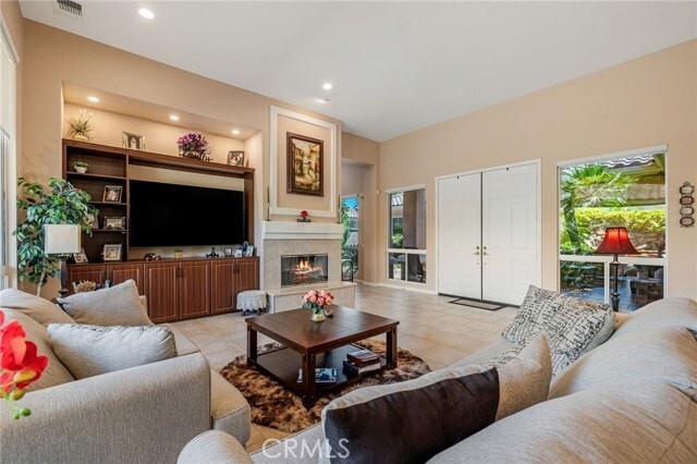 Building Photo - 78652 Alliance Way