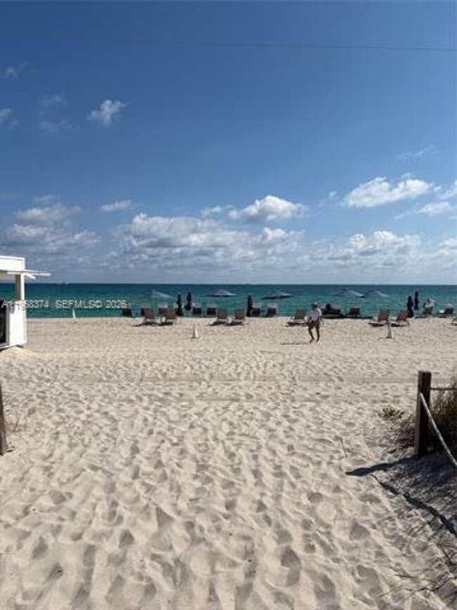 Building Photo - 8701 Collins Ave