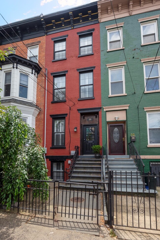 Building Photo - 23 Belmont Ave