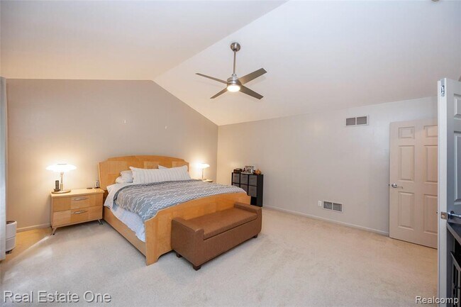 Building Photo - 3481 Castlewood Ct