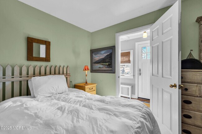 Building Photo - 149 Highway 35 N Unit