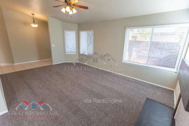 Building Photo - 4725 E Brown Rd