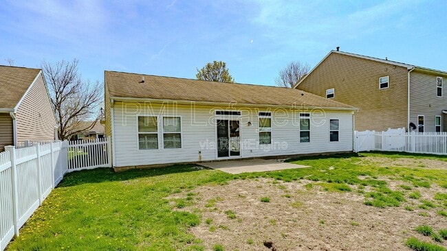 Building Photo - 4110 Ivanhoe St