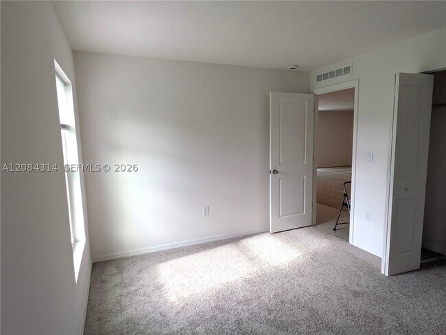 Building Photo - 1329 Biarritz St NW