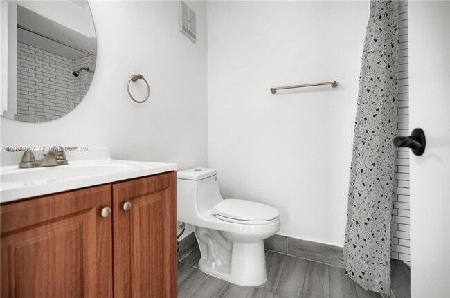 Building Photo - 6835 SW 45th Ln