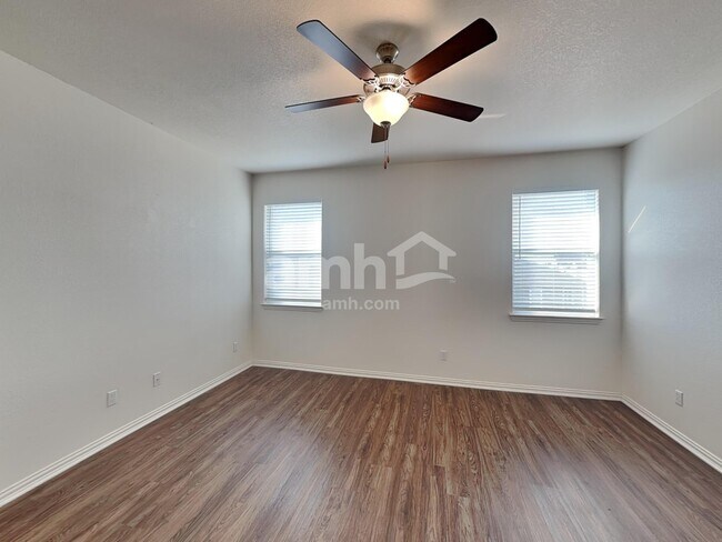 Building Photo - 2735 Spencebrook