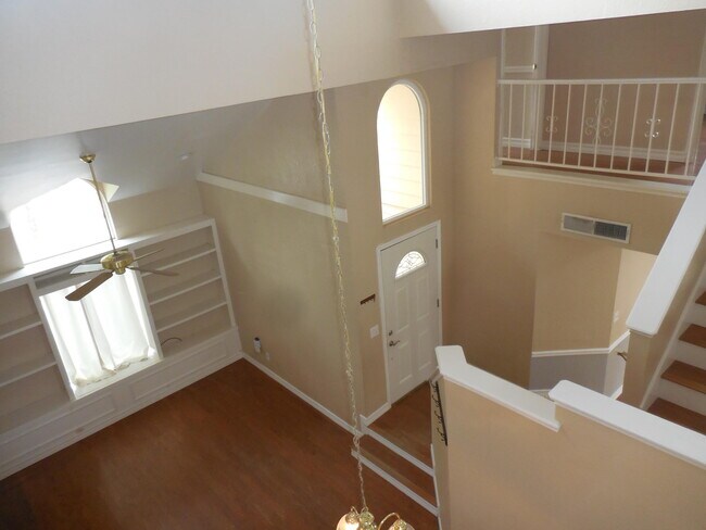 Building Photo - 10912 Sandy Koufax Dr