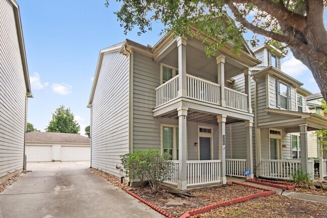 Primary Photo - 3526 Glenmore Meadow Dr