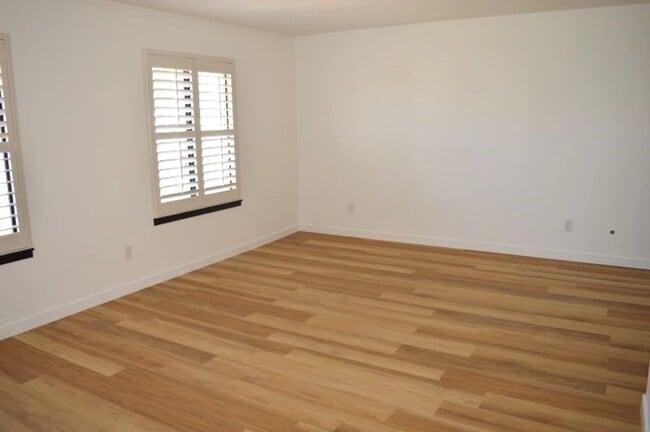 Building Photo - Fully Renovated 4BD/3BA Home in San Marin – Large Yard, Designer Finishes & Cul-de-Sac Location