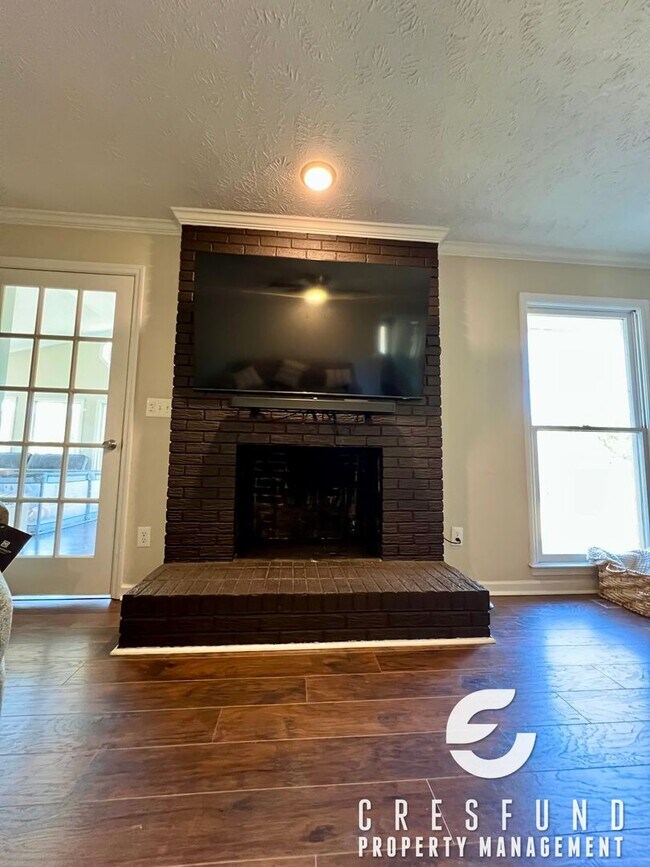 Building Photo - Bright, Easy-Living Home You’ll Love - READY FOR YOUR MOVE IN TODAY!