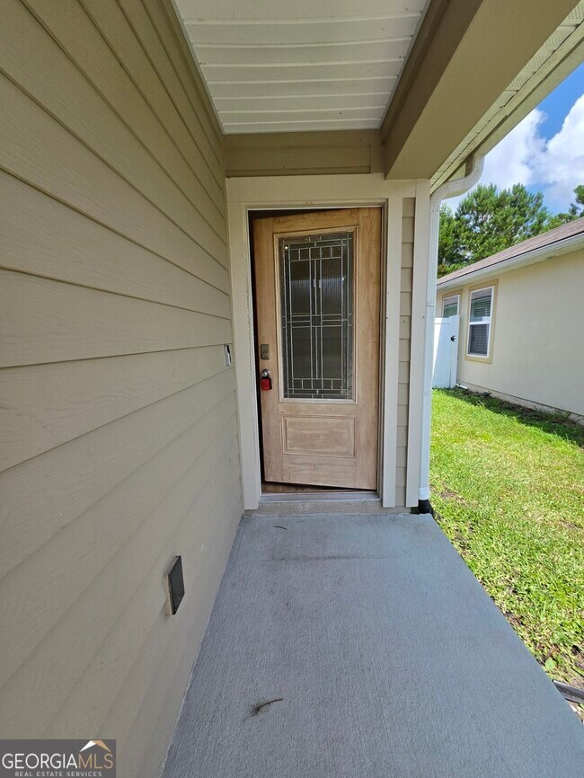 Building Photo - 152 Ashwood Cir