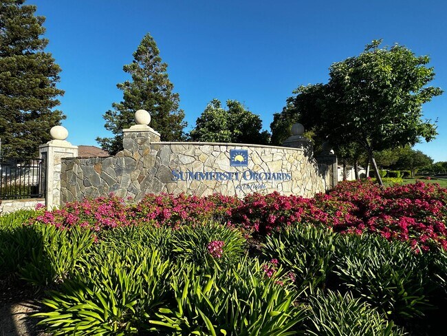 Primary Photo - Wonderful Location within Summerset 4, a 5...