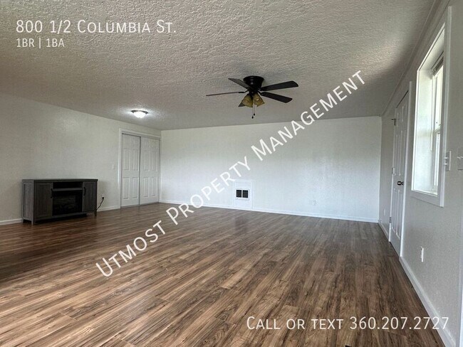 Building Photo - 800 1/2 Columbia St.-
