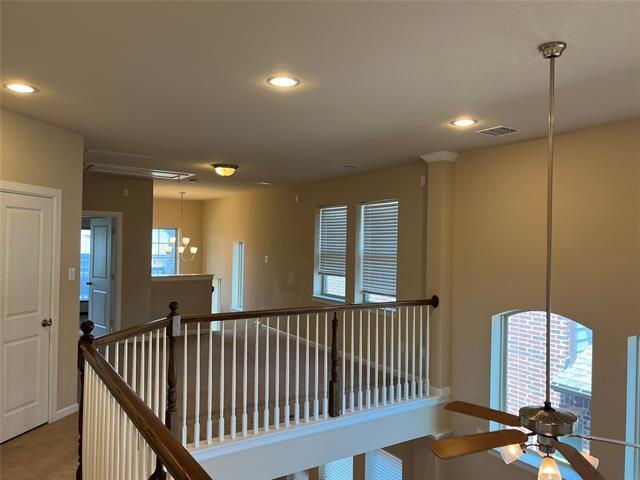 Building Photo - 1112 Amber Rose Way