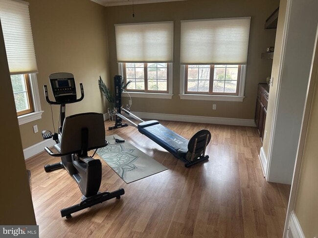 Building Photo - 16451 Elmwood Farm Rd