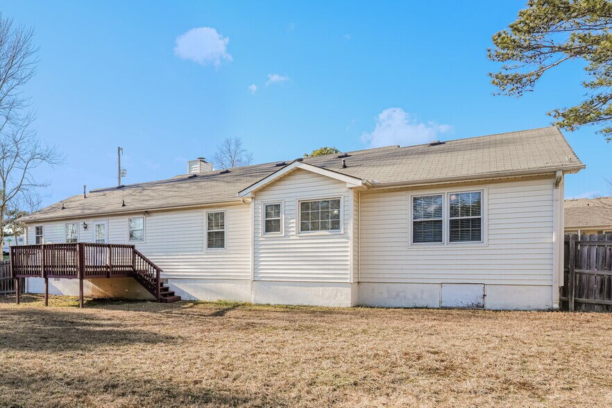 Building Photo - 3138 Rock Pine Way