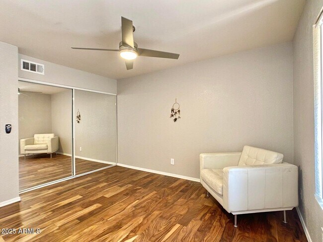 Building Photo - 3600 Hayden Rd