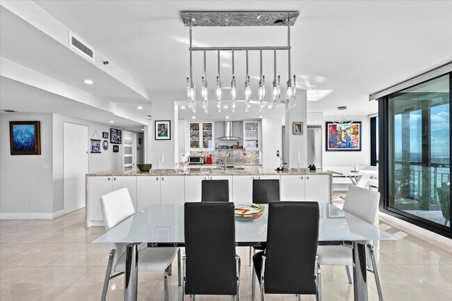 Building Photo - 4000 N Ocean Dr