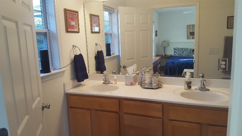 Building Photo - 5132 Greenville Loop Rd