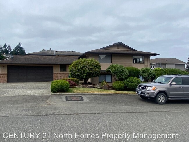 Building Photo - 3 br, 2 bath House - 4626 Greely St