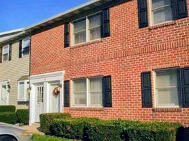 Building Photo - 101 Wyncote Ct