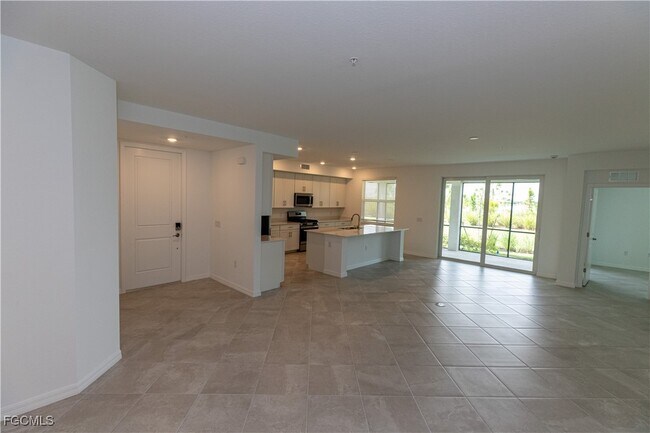 Building Photo - 16524 Kingwood Ln