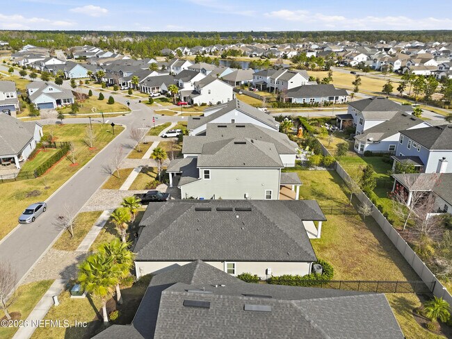 Building Photo - 321 Beale Ave