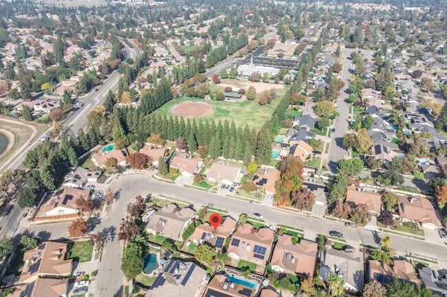 Building Photo - 3345 W Stuart Ave