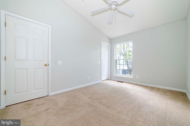 Building Photo - 12715 Fair Crest Ct