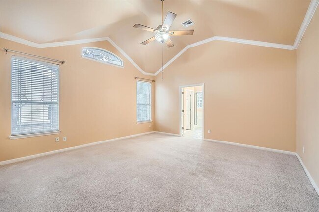 Building Photo - 401 Mandarin Flyway
