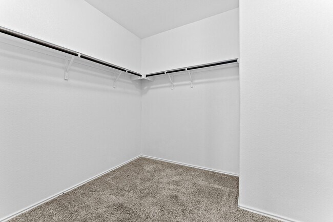 Building Photo - 129 Escondido Cir