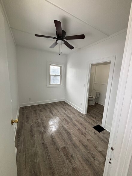 Building Photo - 504 W 29th St