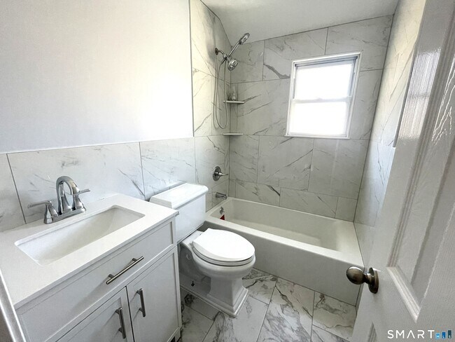 Building Photo - 111 Priscilla Cir