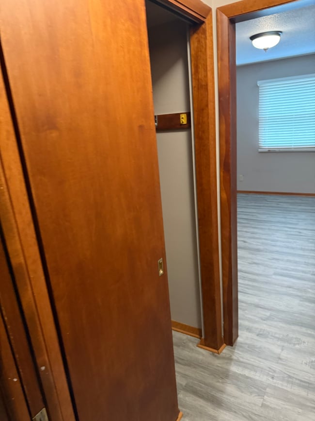 Building Photo - 2508 Dogwood Dr