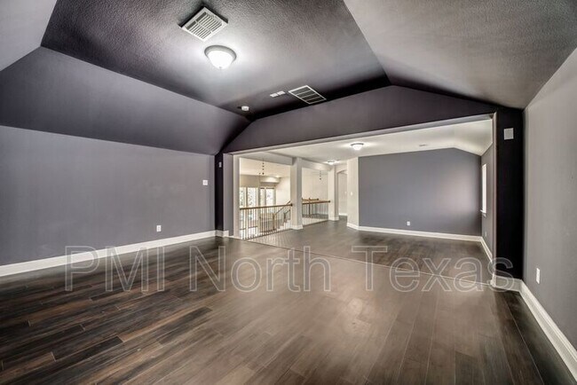 Building Photo - 13293 Dianna Dr