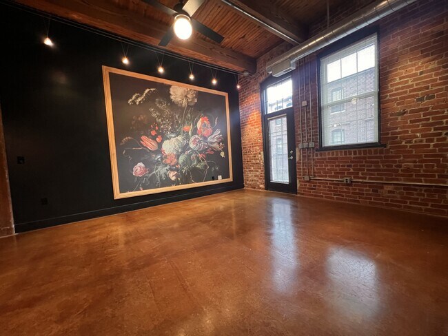 Building Photo - 55 S Harding St