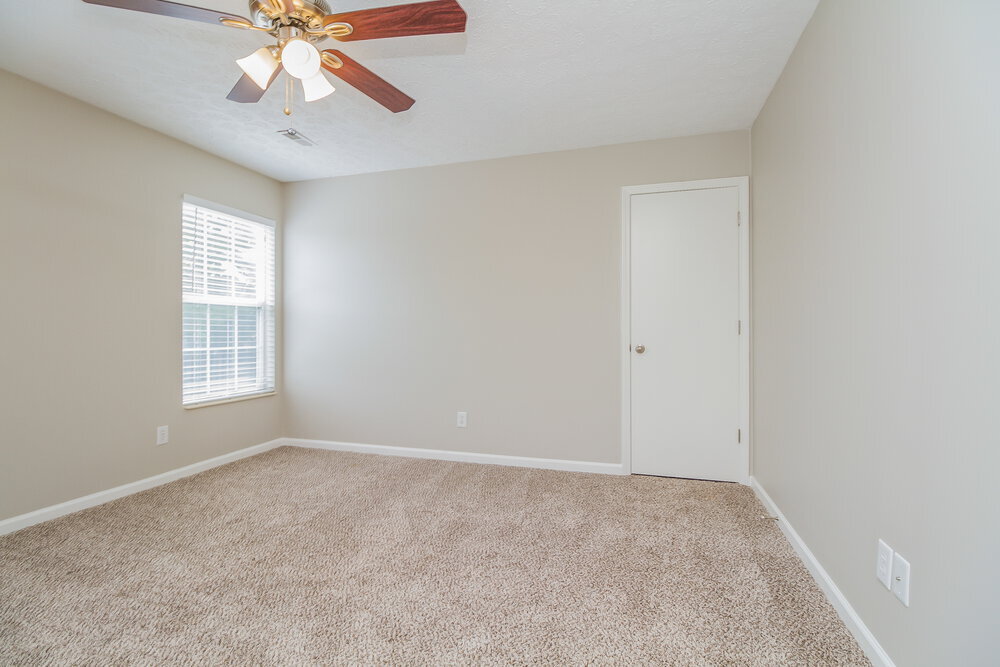 Building Photo - 207 Fairfield Dr