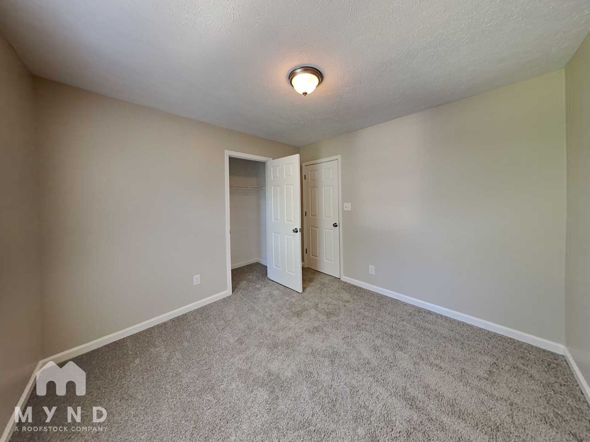 Building Photo - 381 Cottonwood Loop