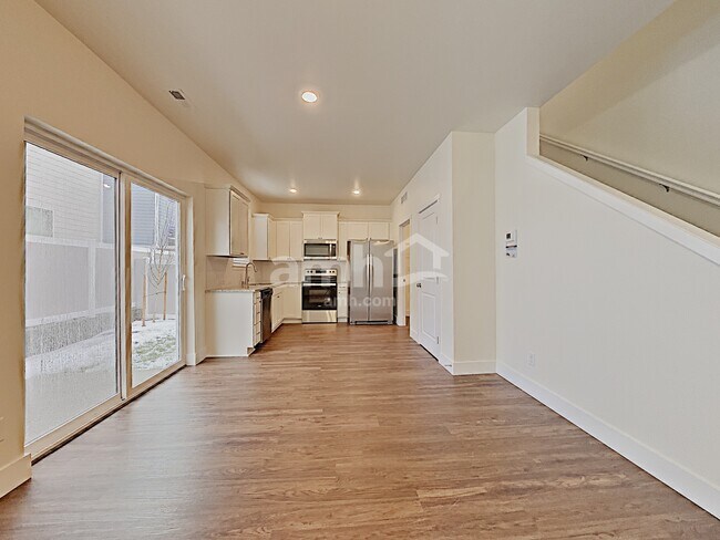 Building Photo - 2108 104th Dr SE