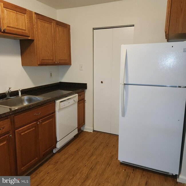 Building Photo - 212 Highland Blvd