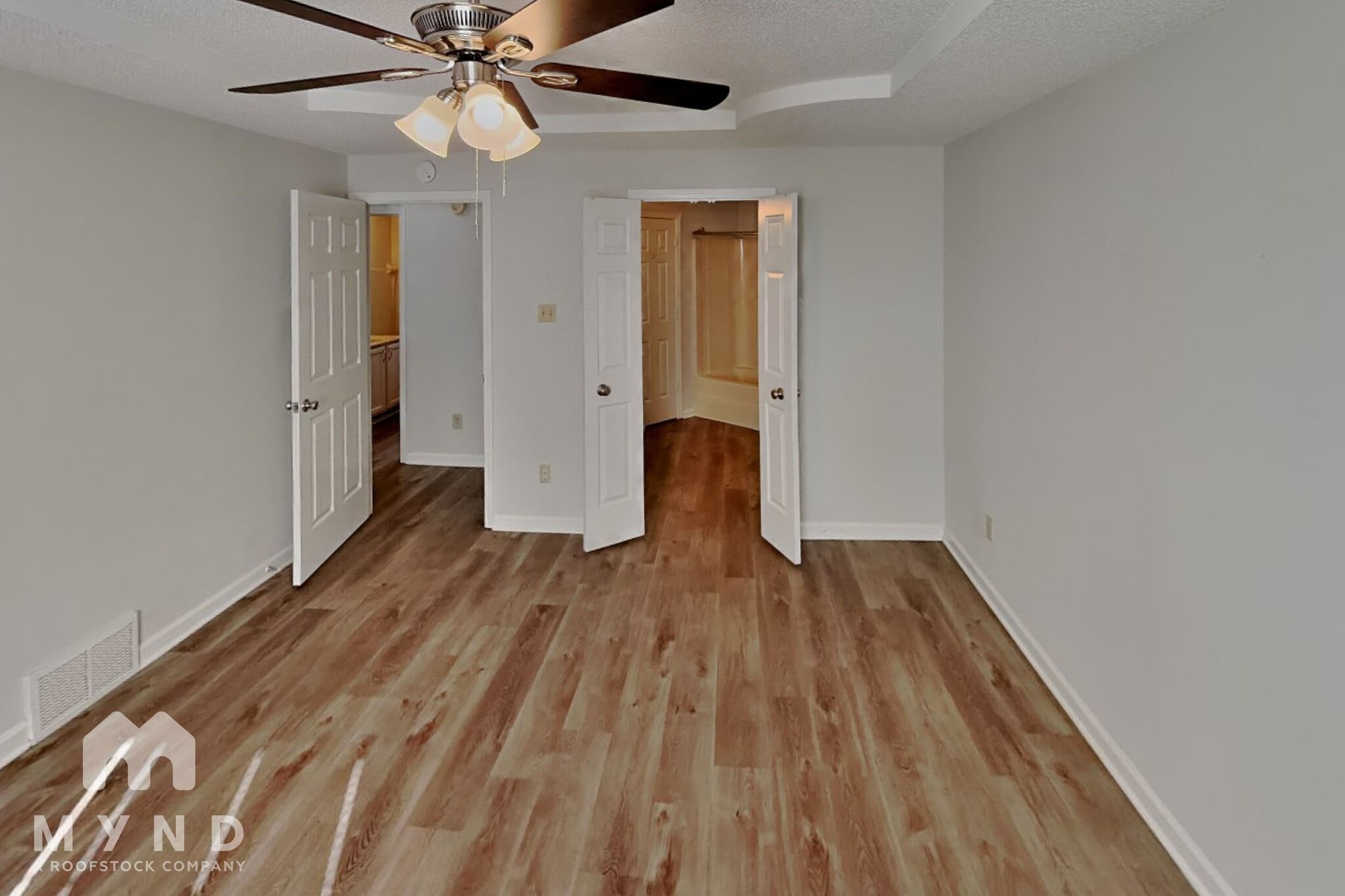 Building Photo - 275 Oakland Hills Dr