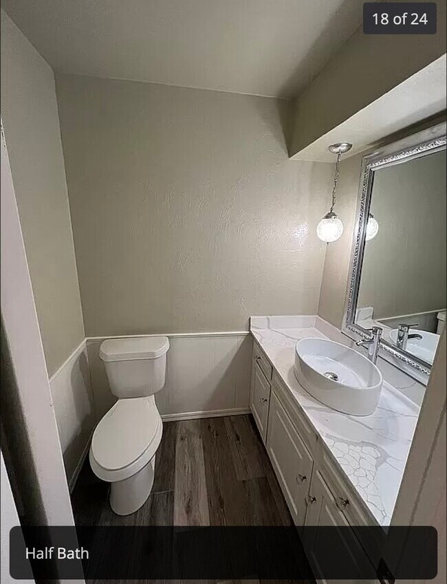 Building Photo - 1508 Glenbrook Dr