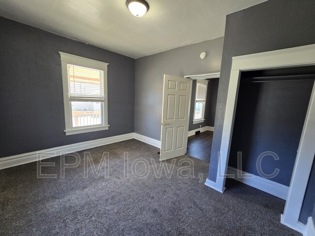 Building Photo - 1503 Franklin St