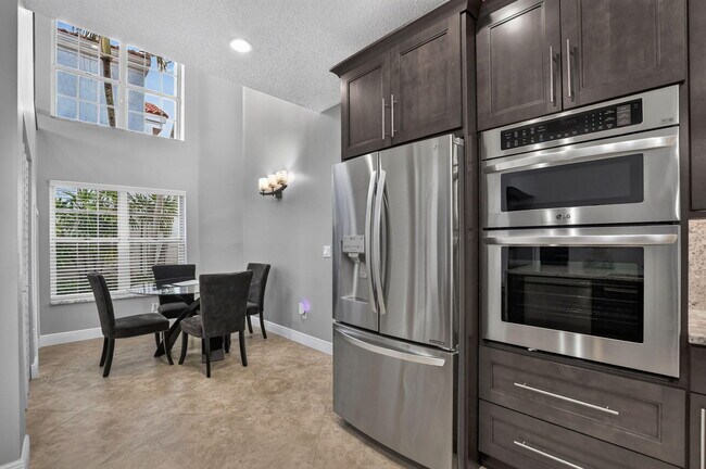 Building Photo - 17626 Tiffany Trace Dr
