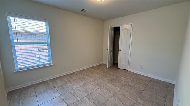 Building Photo - 1829 Persimmon Dr