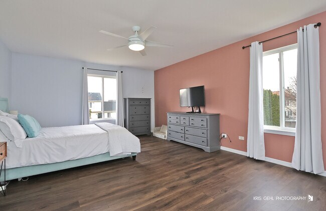 Building Photo - 2764 Olympic Ct