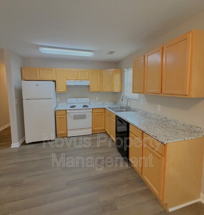 Building Photo - 191 Harvell Dr